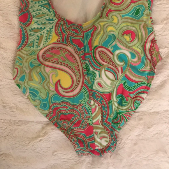 Like New Lily Pulitzer One Piece Swimsuit sz 2 - Picture 7 of 8